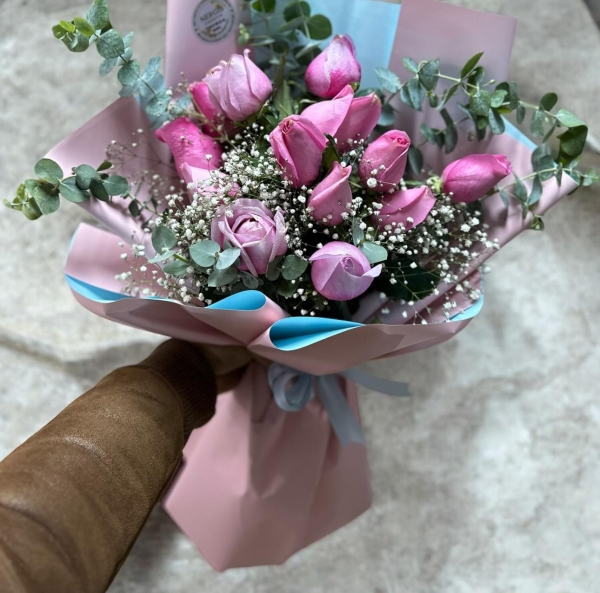 15 ADET PEMBE GÜL